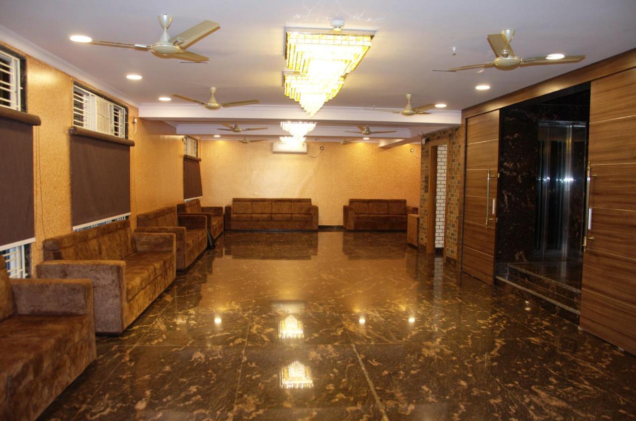 Fabhotel Prime Tiyara Inn Kolkata Bagian luar foto