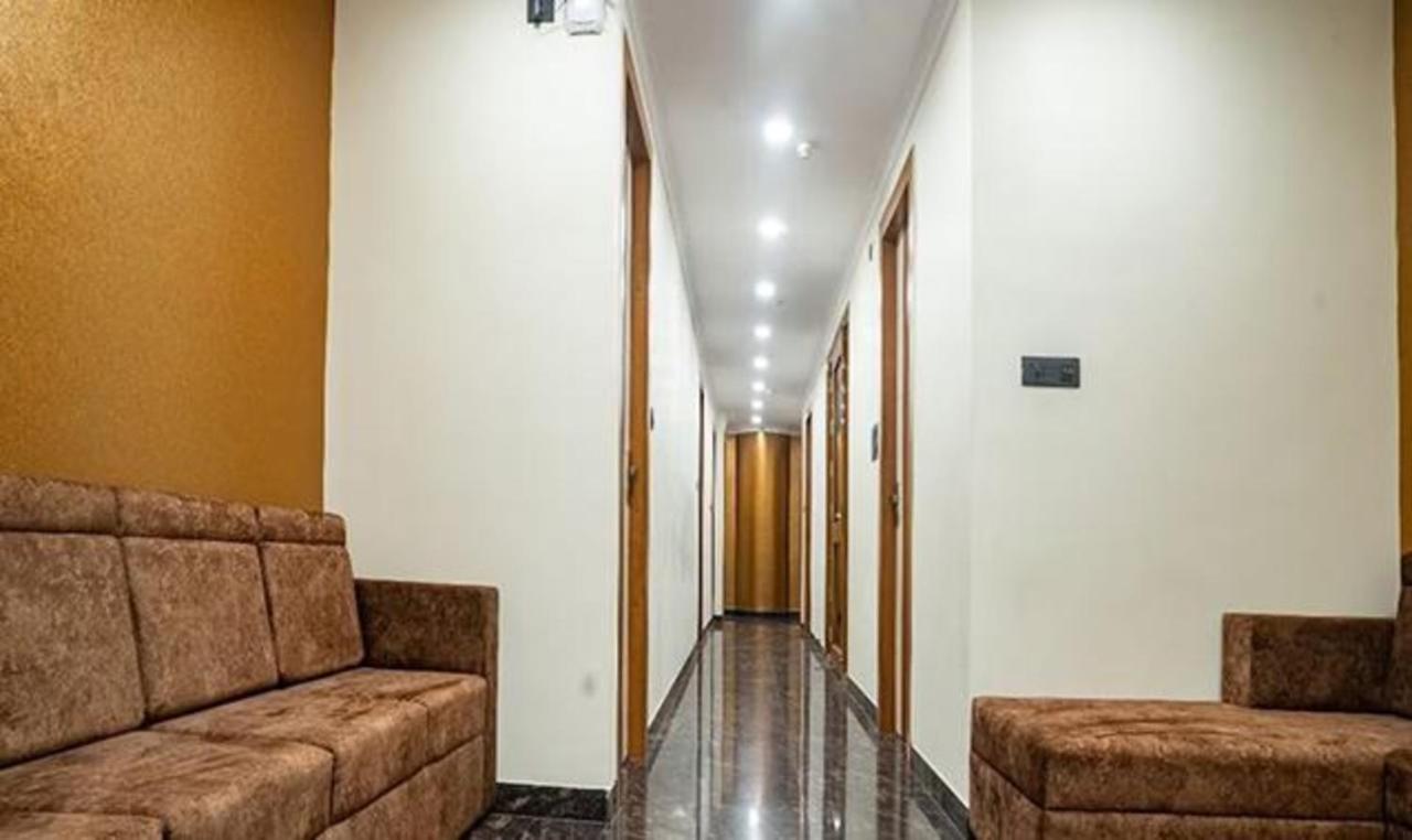 Fabhotel Prime Tiyara Inn Kolkata Bagian luar foto