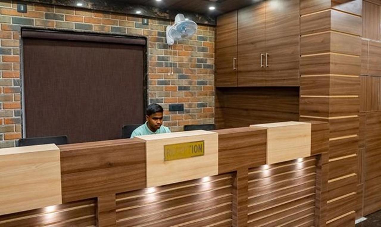 Fabhotel Prime Tiyara Inn Kolkata Bagian luar foto