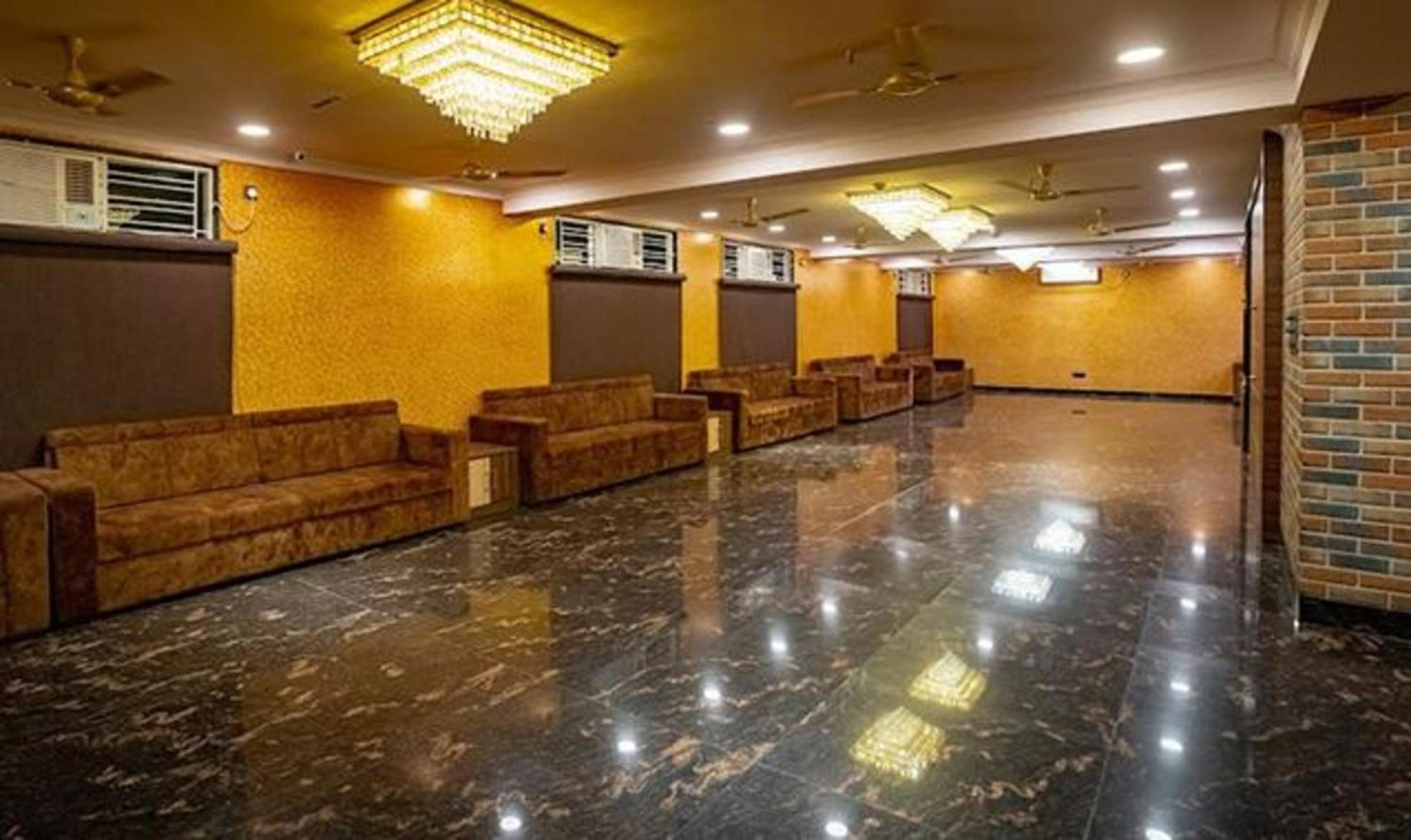 Fabhotel Prime Tiyara Inn Kolkata Bagian luar foto