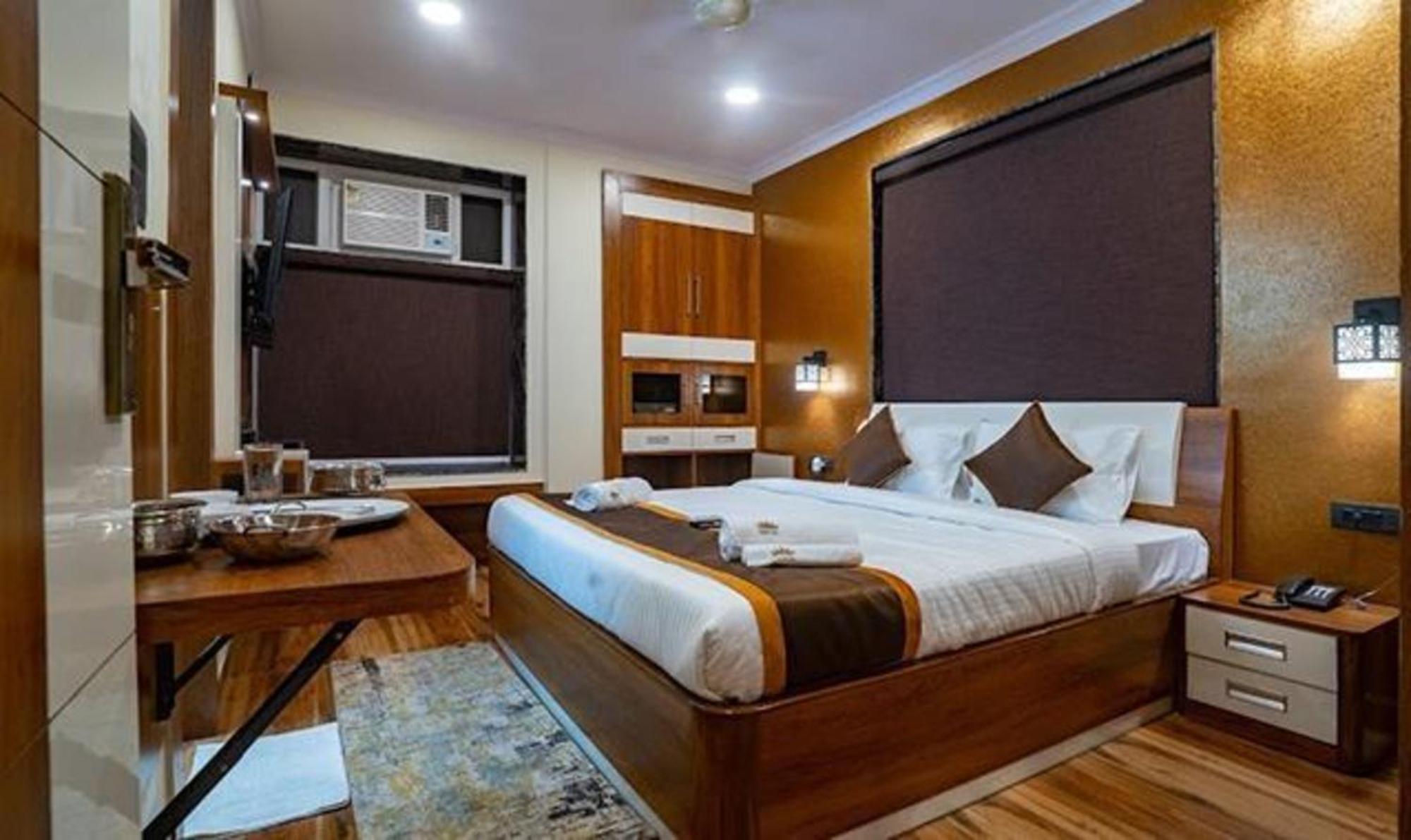 Fabhotel Prime Tiyara Inn Kolkata Bagian luar foto